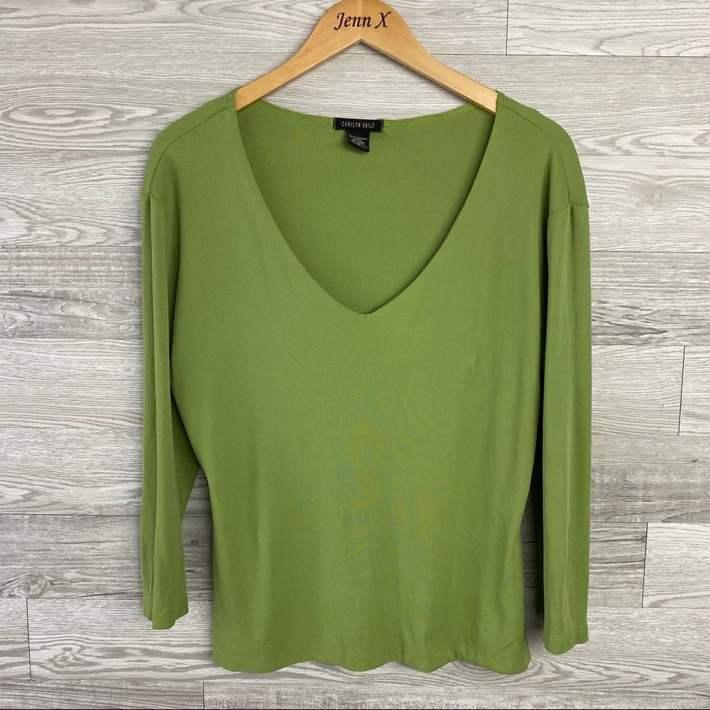Carilyn Vaile Green Vneck Chamoni blouse